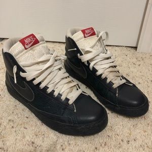 Nike Blazer High